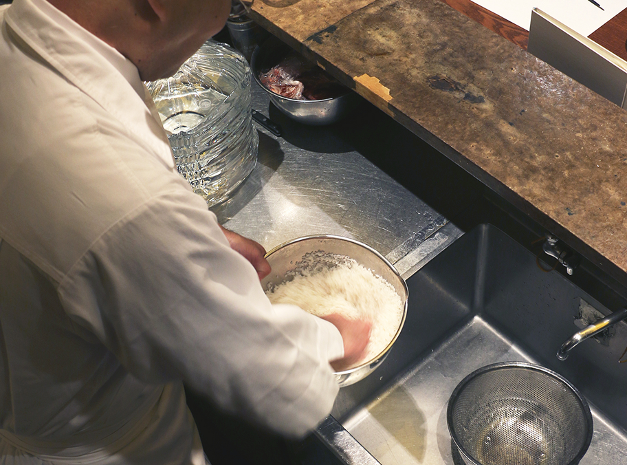 “最初に吸わせるお水”がお米の味を決める