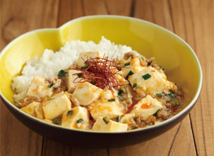 麻婆豆腐かけごはん